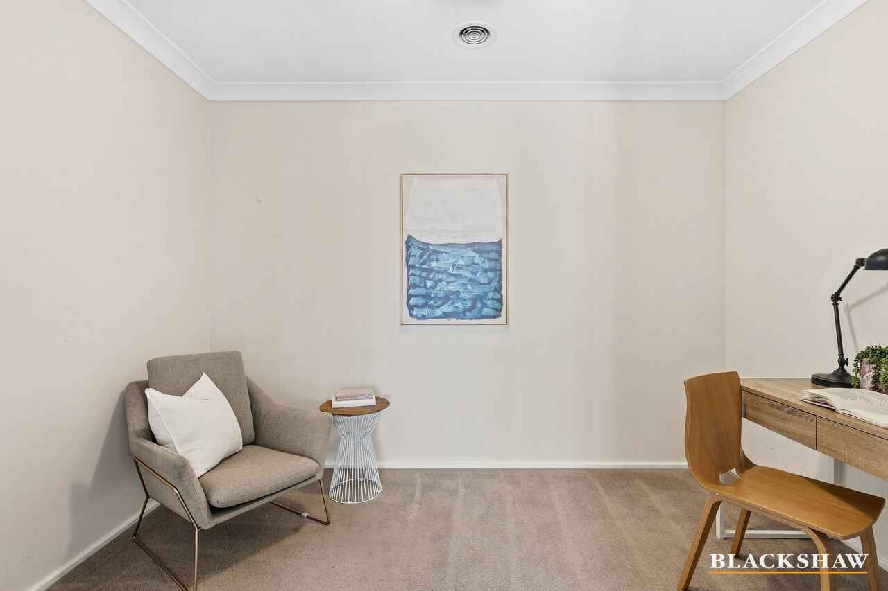 54 Namatjira Drive Stirling