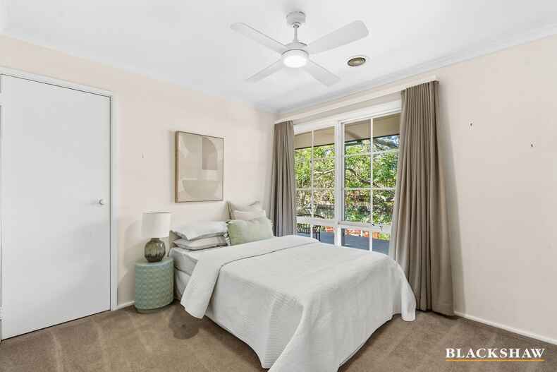 54 Namatjira Drive Stirling