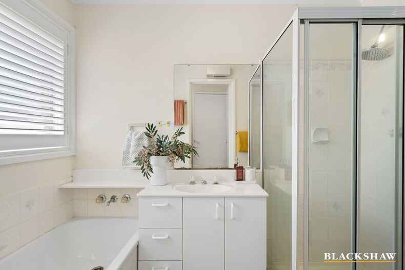 54 Namatjira Drive Stirling