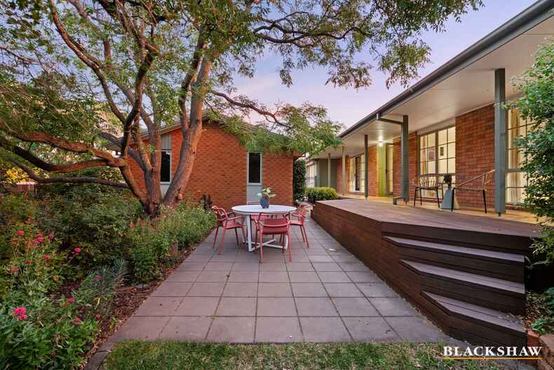 54 Namatjira Drive Stirling