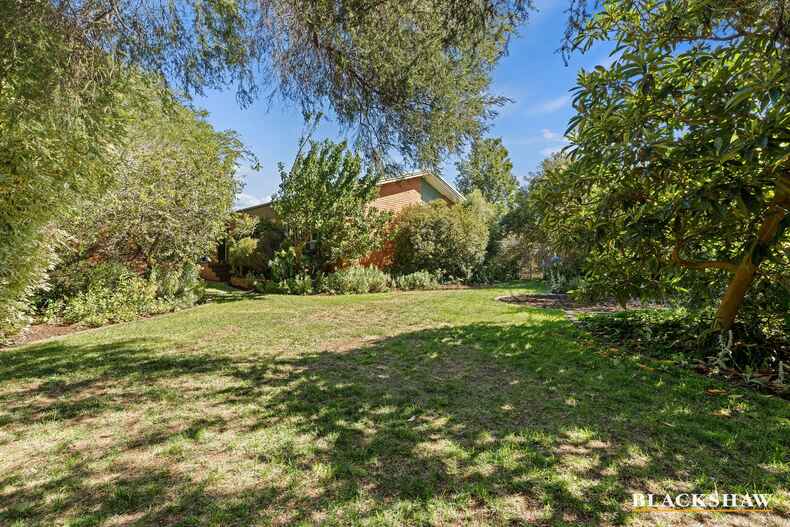 54 Namatjira Drive Stirling