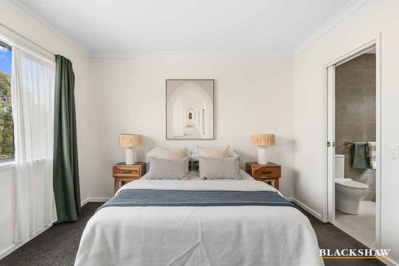 9/12 Pipistrelle Street Throsby