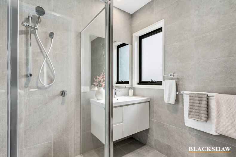 9/12 Pipistrelle Street Throsby