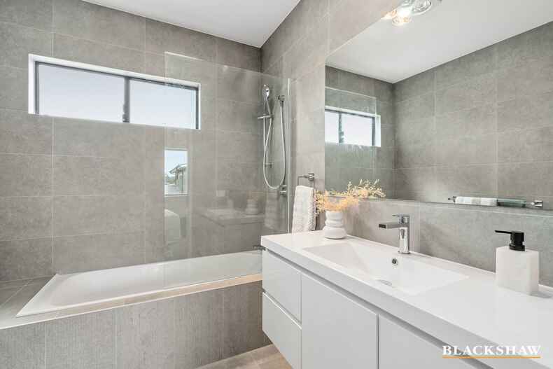 9/12 Pipistrelle Street Throsby