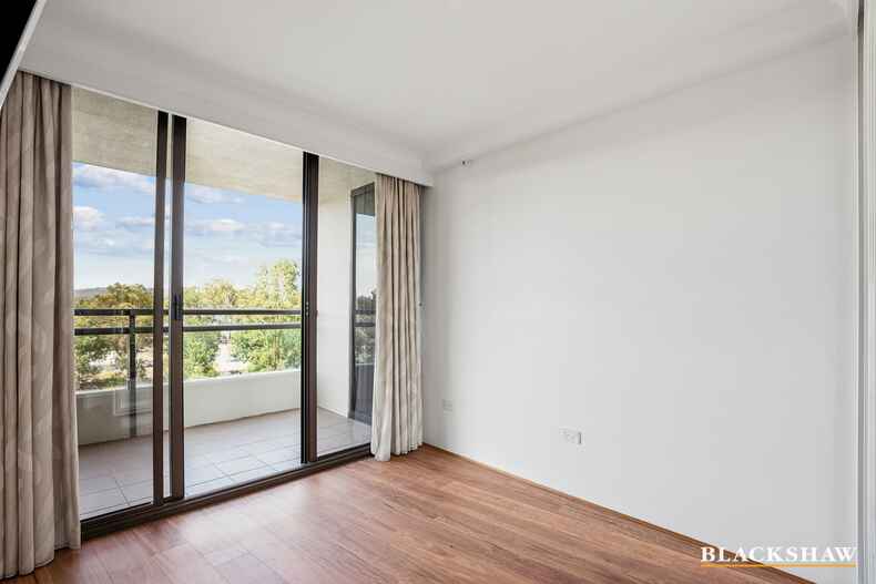 405/2 Marcus Clarke Street City