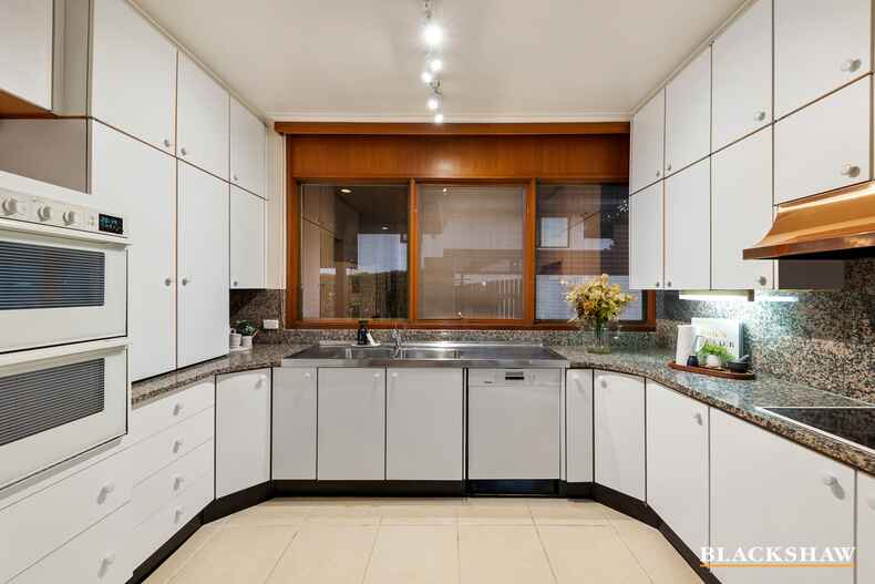 86 Mugga Way Red Hill