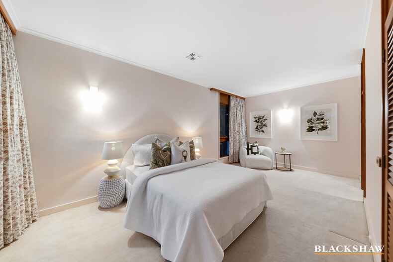 86 Mugga Way Red Hill