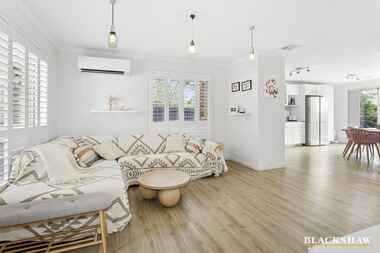 6/80 Britten Jones Drive Holt