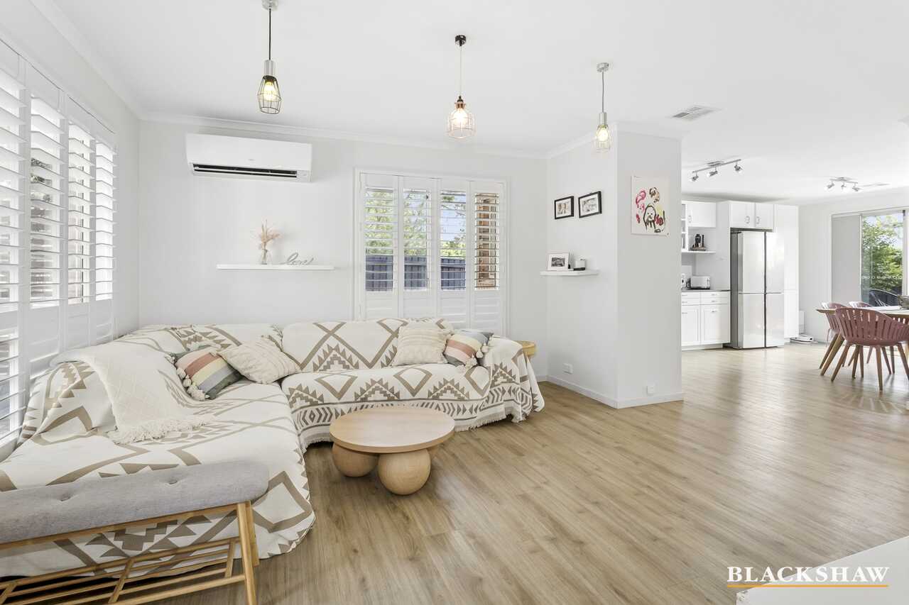6/80 Britten Jones Drive Holt