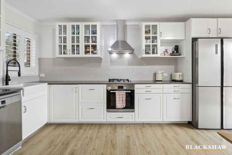 6/80 Britten Jones Drive Holt