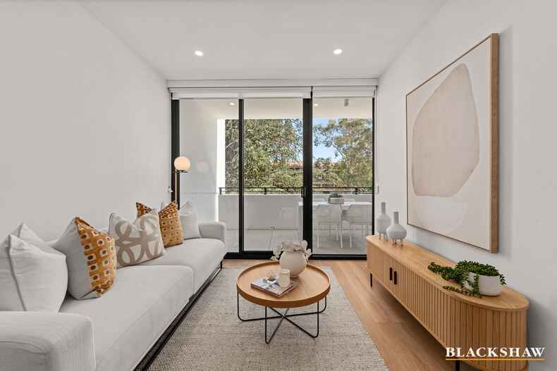 112/19 Captain Cook Crescent Griffith