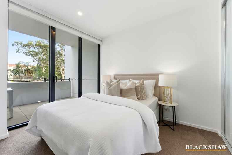 112/19 Captain Cook Crescent Griffith