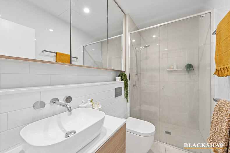 112/19 Captain Cook Crescent Griffith