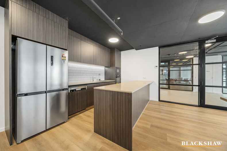 112/19 Captain Cook Crescent Griffith