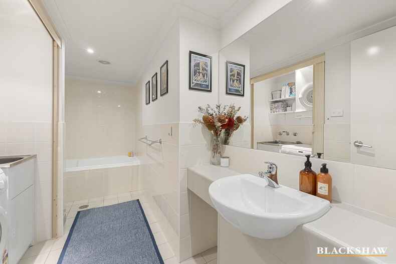 39/19 Ijong Street Braddon