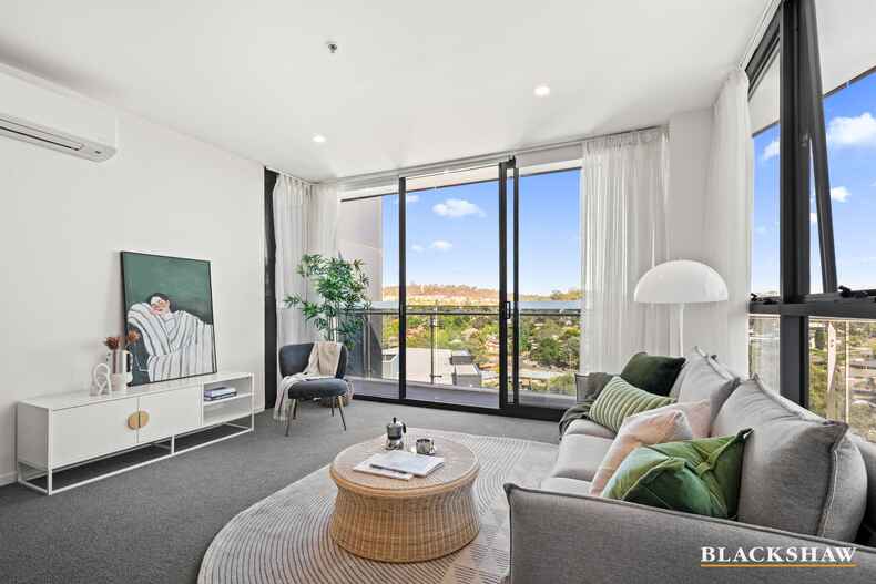 237/7 Irving Street Phillip