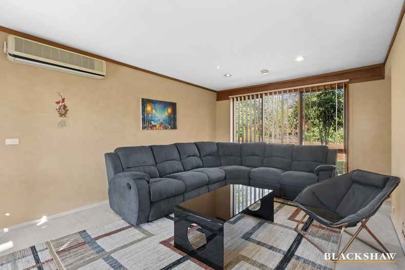 115 Outtrim Avenue Calwell