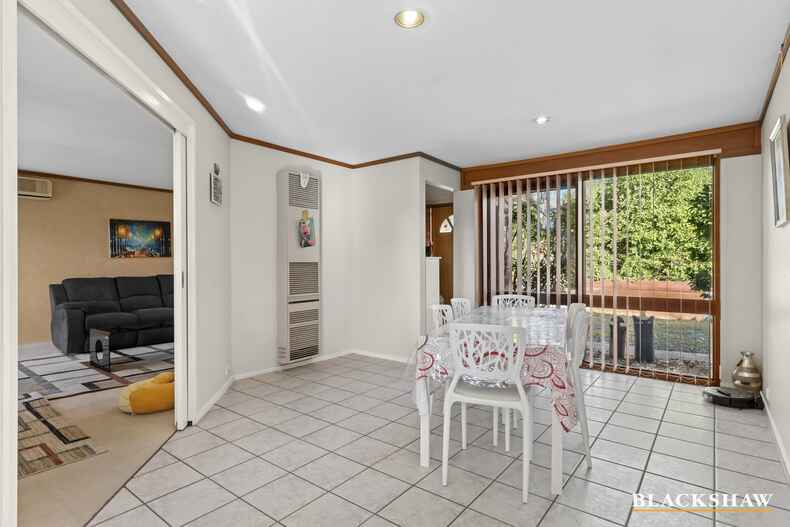 115 Outtrim Avenue Calwell