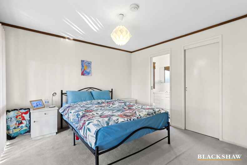 115 Outtrim Avenue Calwell