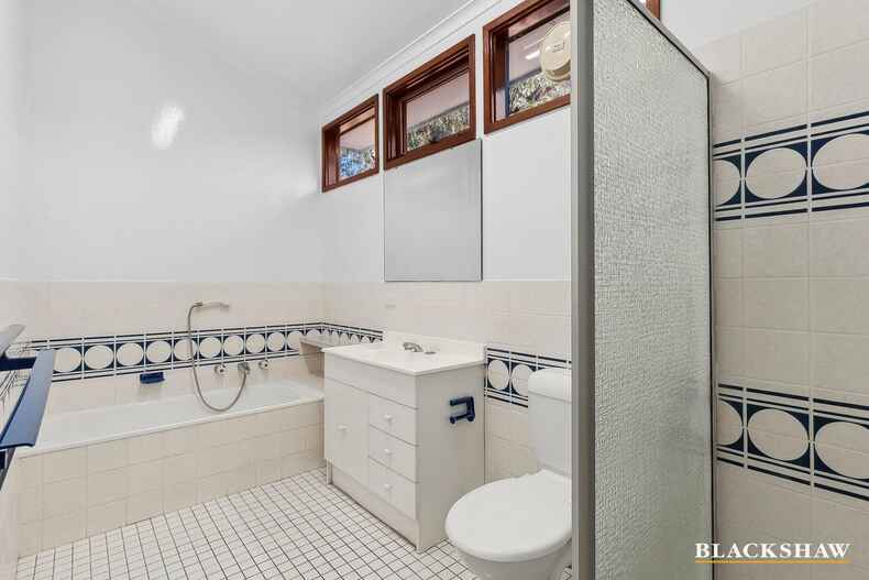 96 Barnett Close Swinger Hill