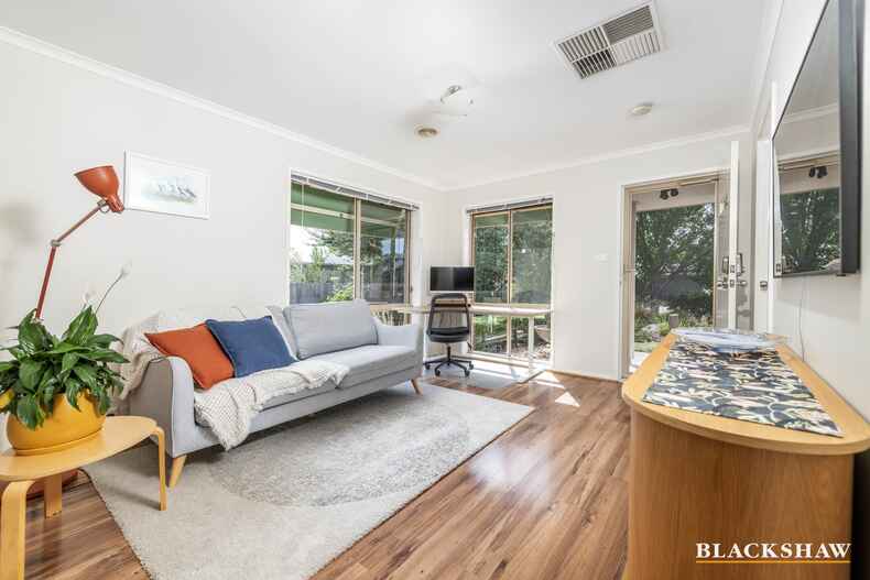 13 Eric De Salis Street Macgregor