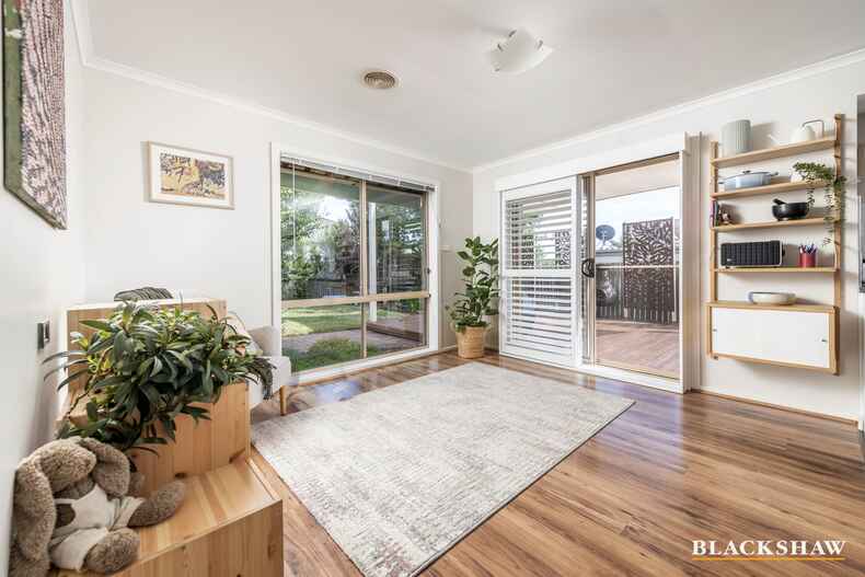 13 Eric De Salis Street Macgregor