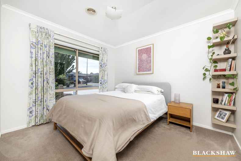 13 Eric De Salis Street Macgregor