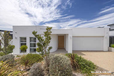 96 Robin Boyd Crescent Taylor
