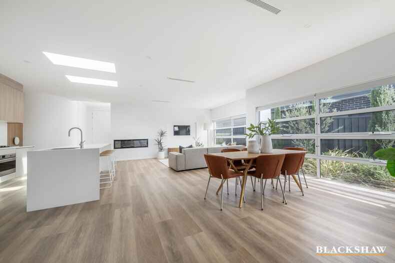 96 Robin Boyd Crescent Taylor 96 Robin Boyd Crescent Taylor