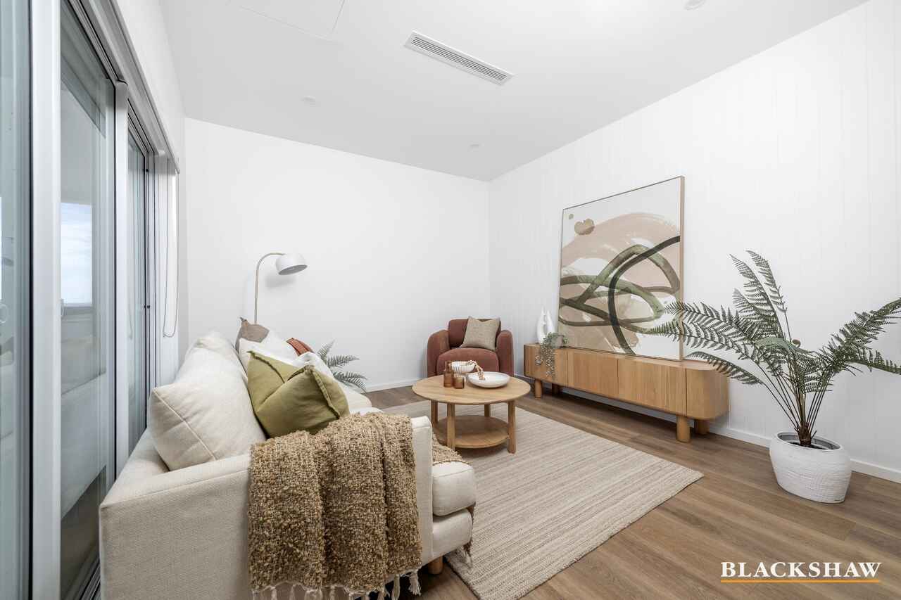 96 Robin Boyd Crescent Taylor