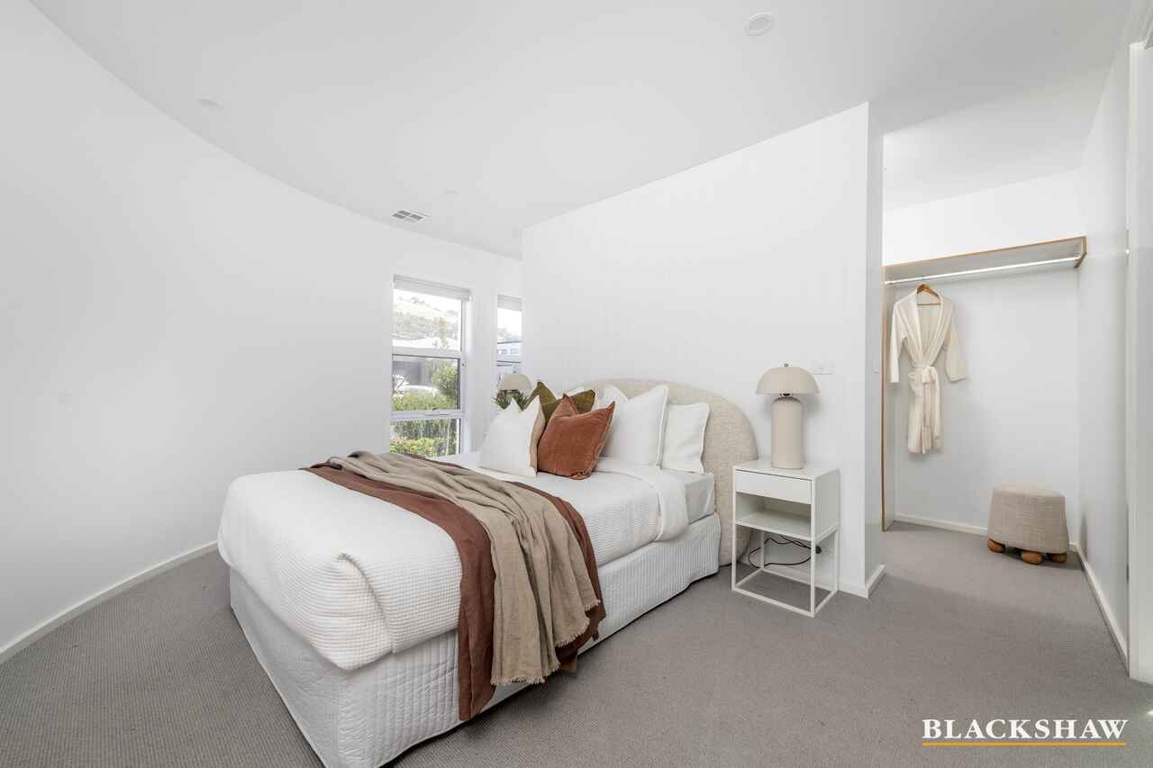 96 Robin Boyd Crescent Taylor