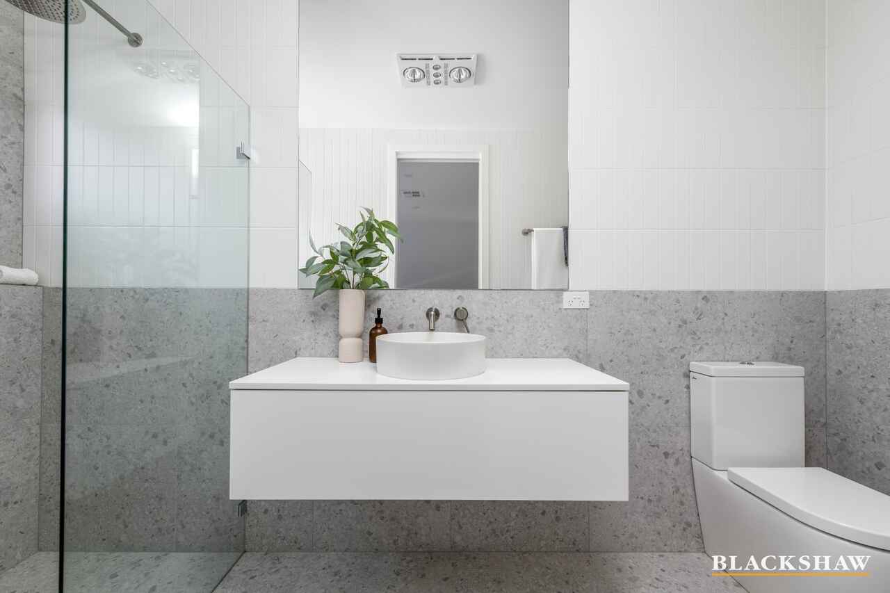 96 Robin Boyd Crescent Taylor