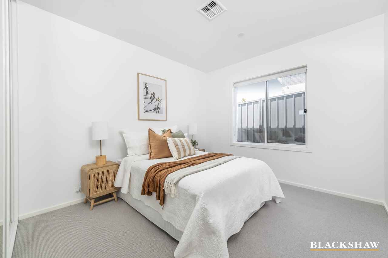 96 Robin Boyd Crescent Taylor