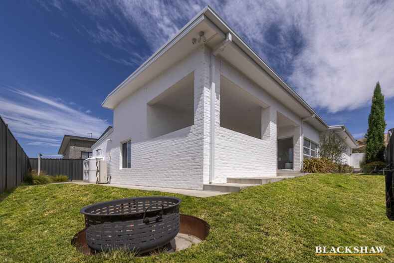 96 Robin Boyd Crescent Taylor 96 Robin Boyd Crescent Taylor