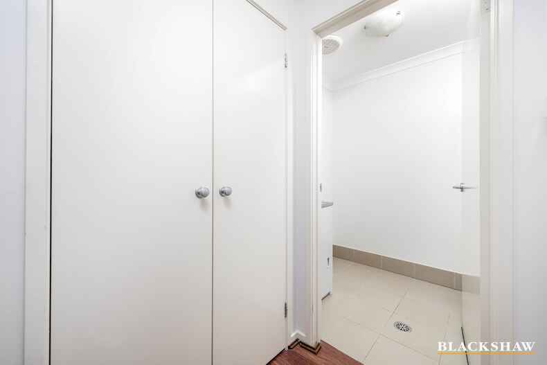 36 Clyde Finlay Street Macgregor