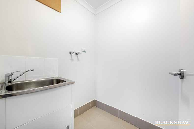 36 Clyde Finlay Street Macgregor