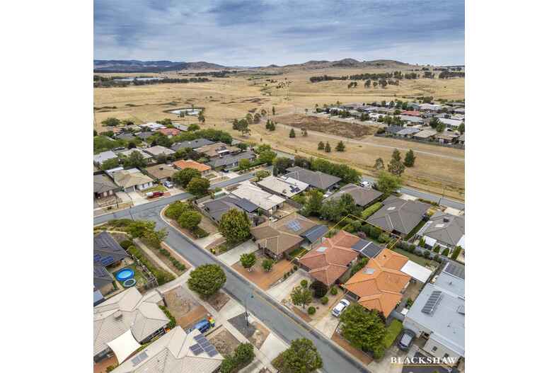 36 Clyde Finlay Street Macgregor