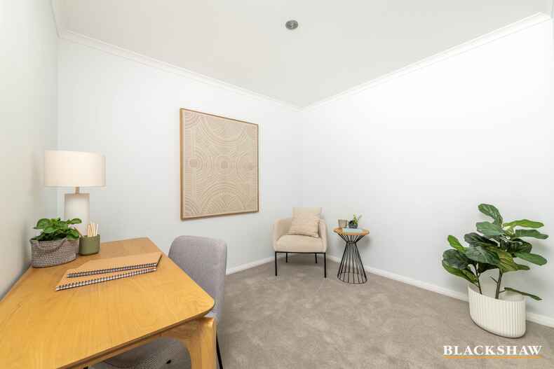 9/17 Bowman Street Macquarie