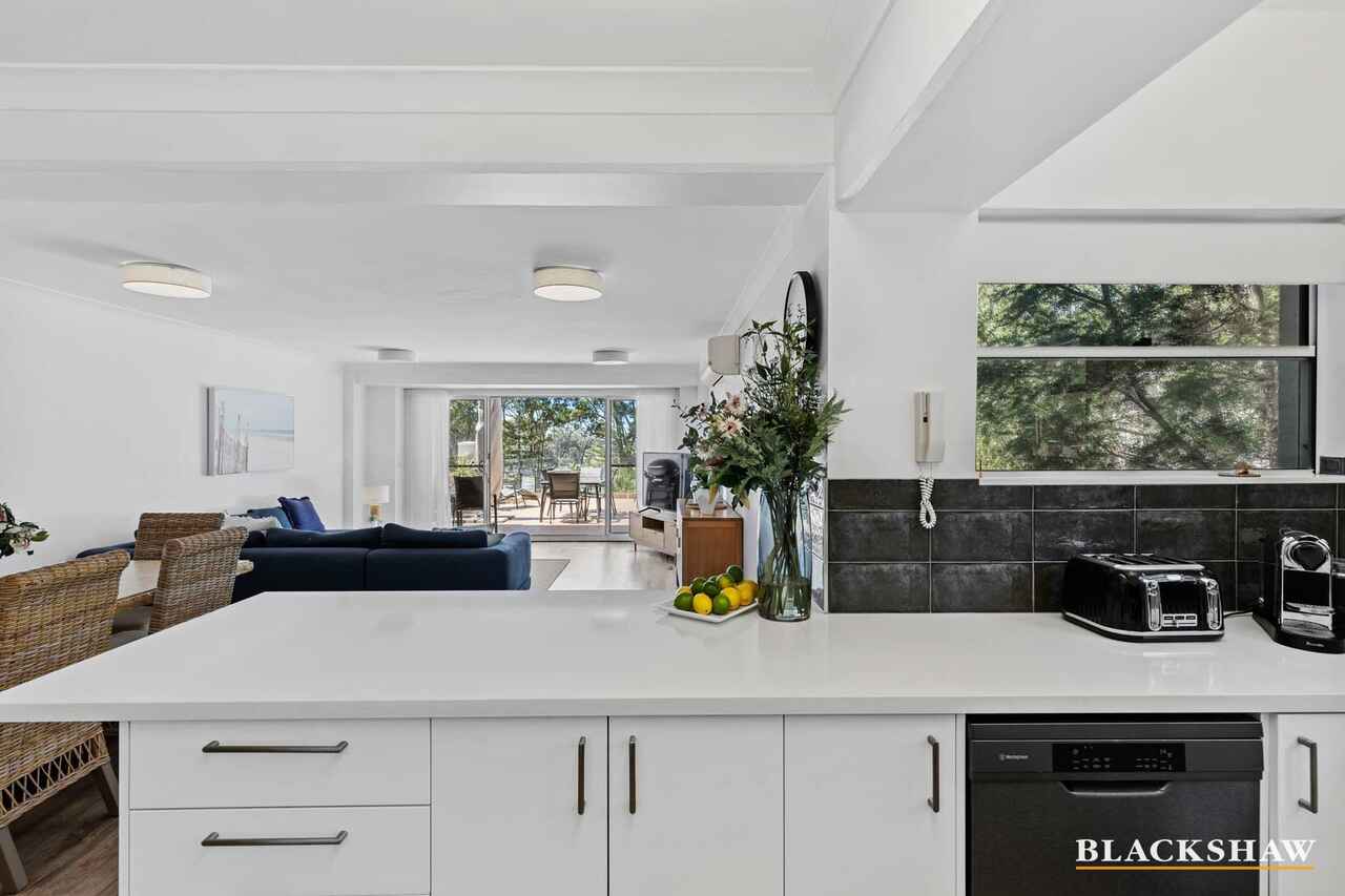6/10 Edgewood Place Denhams Beach