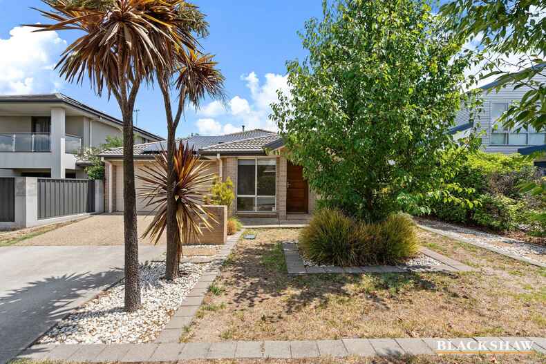 76 Patrick White Circuit Franklin