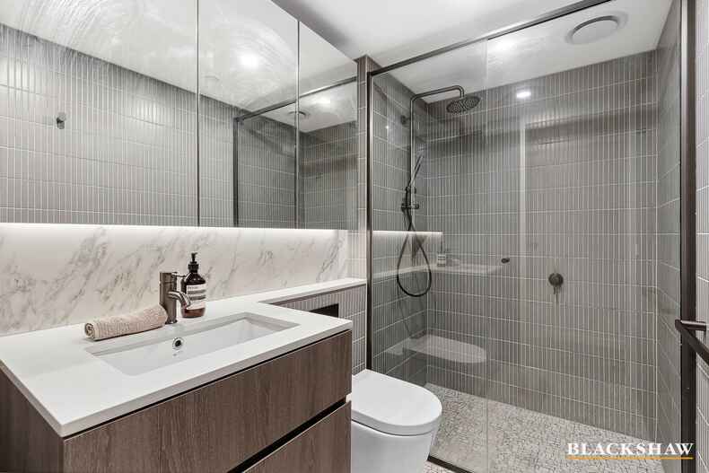 4/352 Northbourne Avenue Avenue Dickson