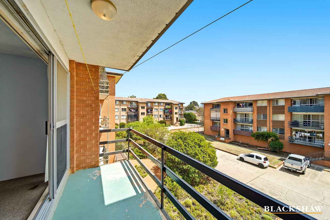 11/102 Henderson Road Queanbeyan