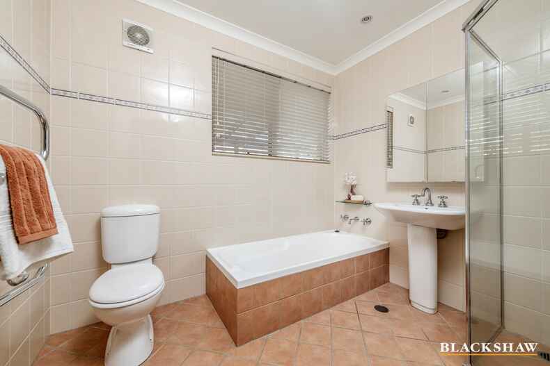 43 Nunan Crescent Oxley 43 Nunan Crescent Oxley