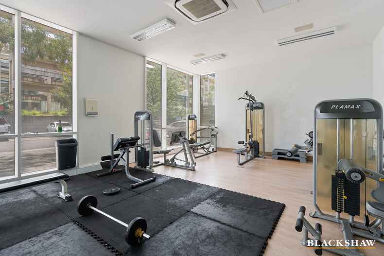 147/64 College Street Belconnen 147/64 College Street Belconnen