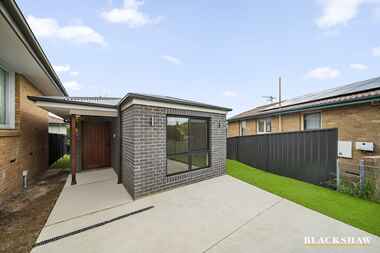 14a Coolebah Crescent Queanbeyan