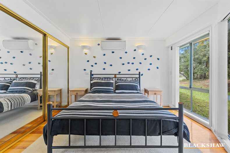 29 Sandy Place Long Beach