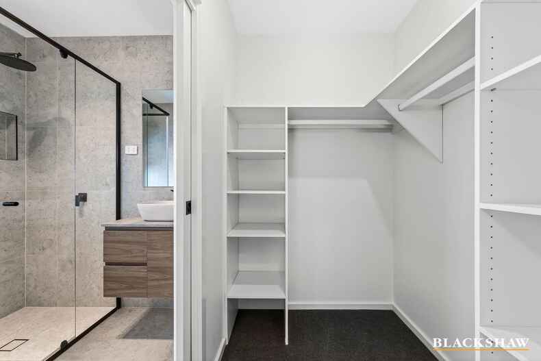 6b Olympus Way Lyons