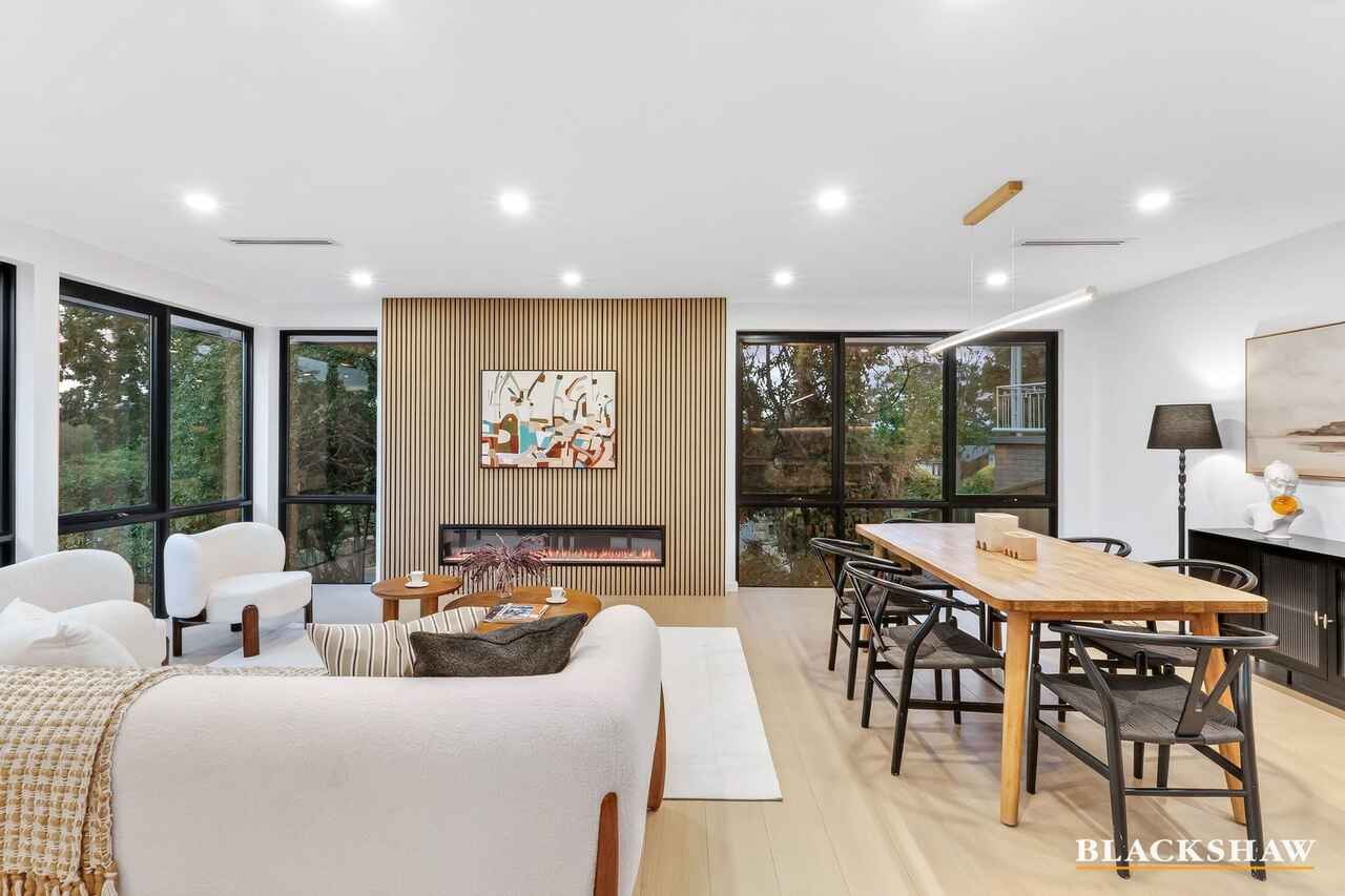 63 Buvelot Street Weston