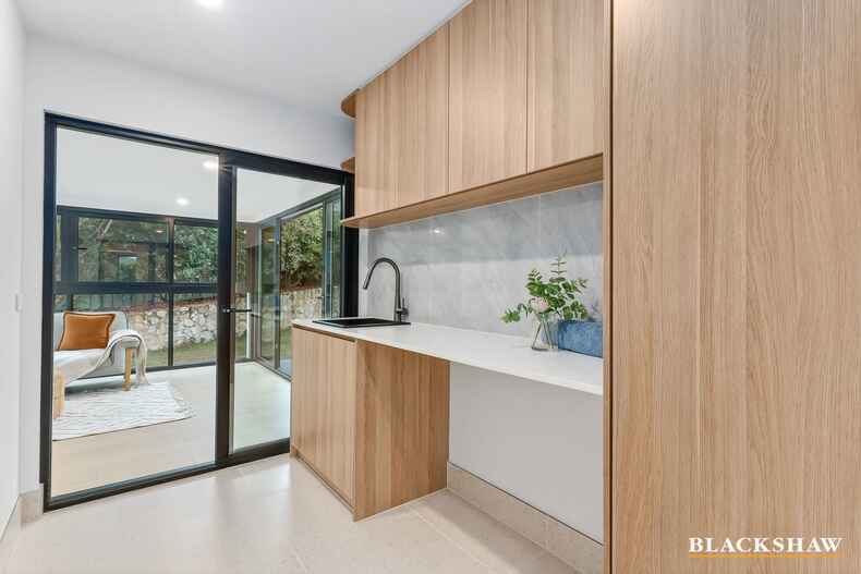 63 Buvelot Street Weston 63 Buvelot Street Weston