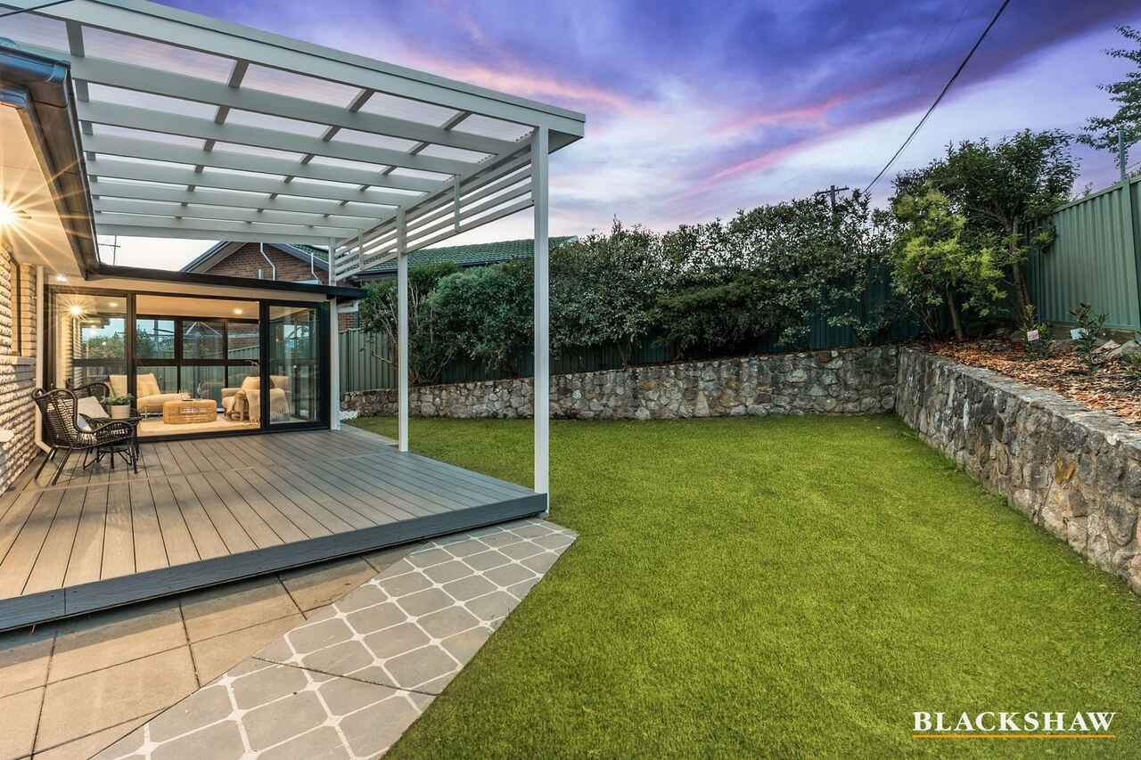 63 Buvelot Street Weston